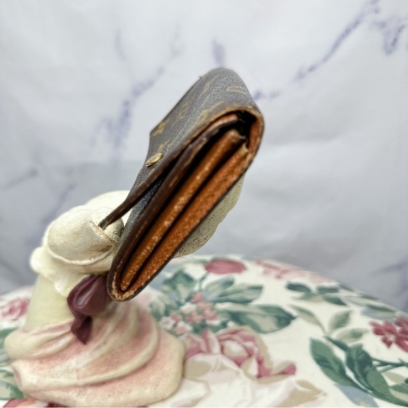 Louis Vuitton | Monogram Porte Monnaie Zip Bifold Wallet - Picture 3 of 14